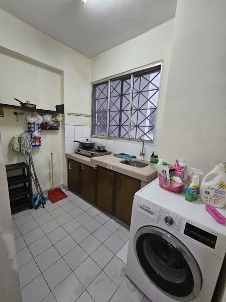 Condominium for Rent at Kelana D'Putera - Allen Tan - Kitchen - PropertyGuru.com.my