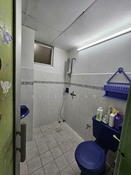 Condominium for Rent at Kelana D'Putera - Allen Tan - Bathroom - PropertyGuru.com.my