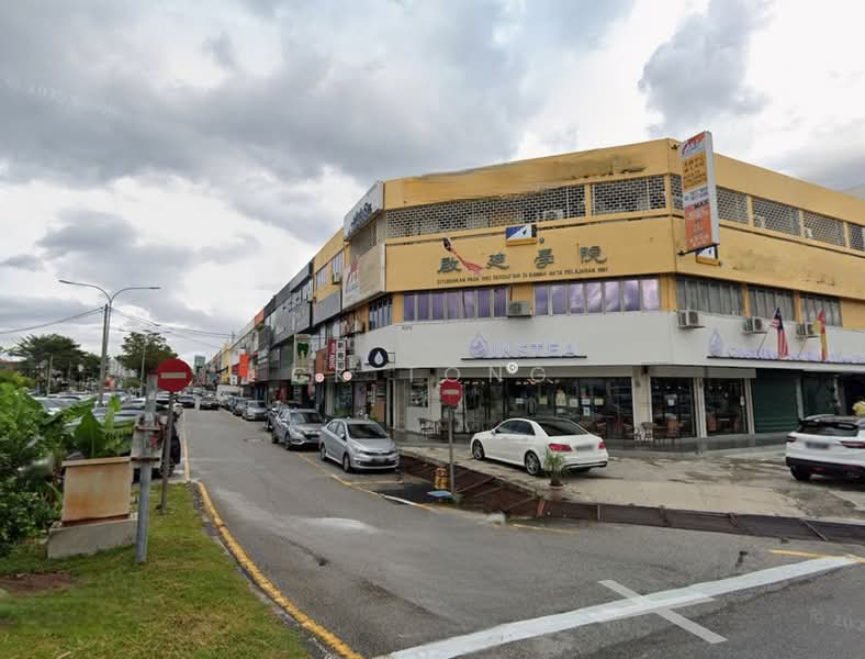 Kedai / Pejabat untuk Dijual di Petaling Jaya (Selangor) - CK Tong - Exterior - PropertyGuru.com.my