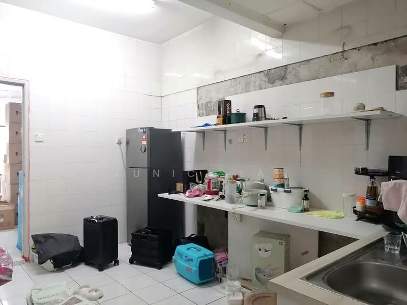 Terraced House for Sale in Bukit Rahman Putra (Sungai Buloh) - Eunice Lai - Kitchen - PropertyGuru.com.my