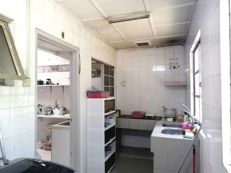 Terraced House for Sale in Bukit Rahman Putra (Sungai Buloh) - Eunice Lai - Kitchen - PropertyGuru.com.my