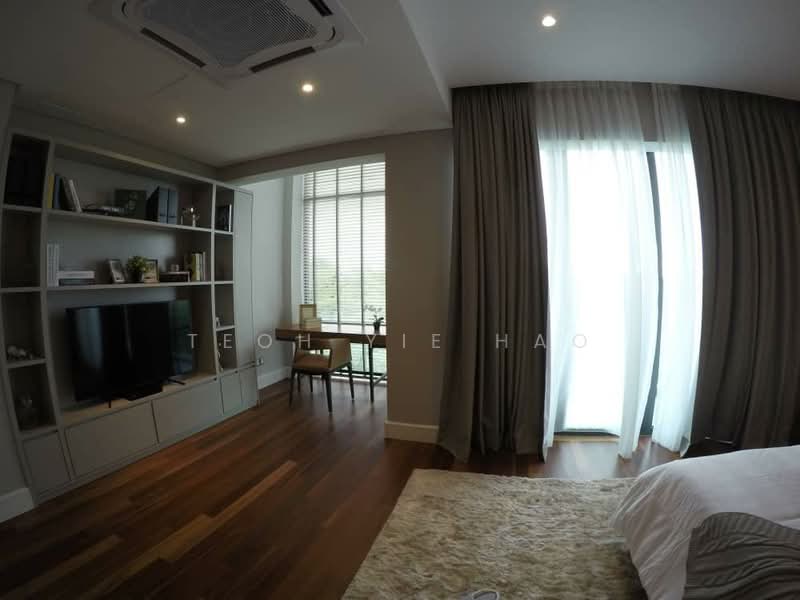 Townhouse for Sale in Bukit Kiara (Kuala Lumpur) - Teoh Yie Hao - Living Room - PropertyGuru.com.my
