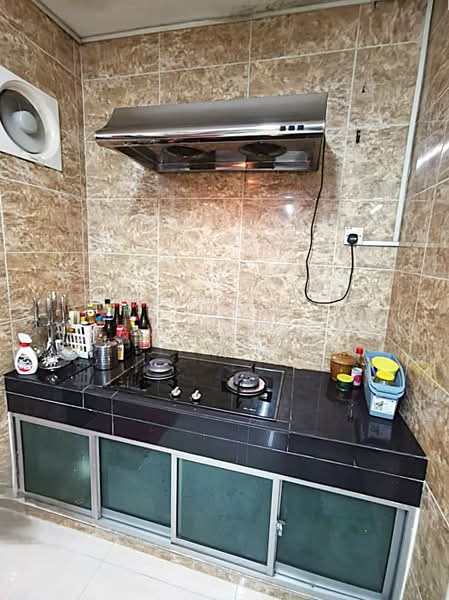 Terraced House for Sale in Bukit Rahman Putra (Sungai Buloh) - David Yong - kitchen in excellent condition - PropertyGuru.com.my