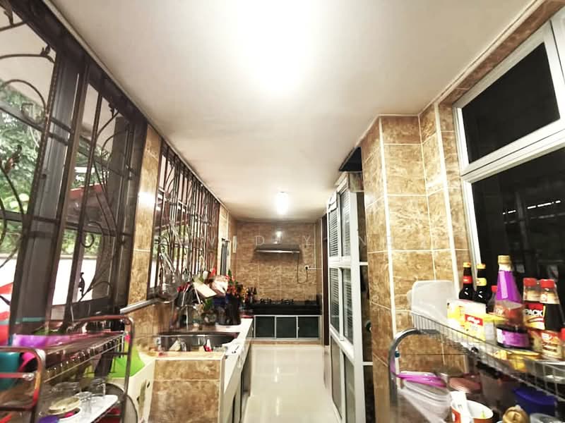 Terraced House for Sale in Bukit Rahman Putra (Sungai Buloh) - David Yong - extra kitchen for added convenience - PropertyGuru.com.my