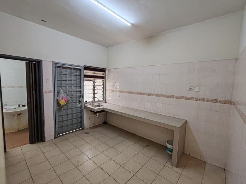 2-storey Terraced House for Sale in Taman Desa Permai (Cheras) - Mel Wong - Kitchen - PropertyGuru.com.my