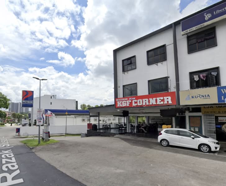 Shop / Office for Sale in Johor Bahru (Johor) - Kyle Das - Exterior - PropertyGuru.com.my