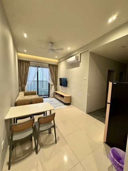 Kondominium untuk Disewa di Piccadilly - Jeff Tan - Living Room - PropertyGuru.com.my