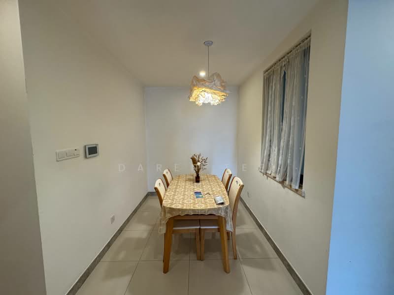 Service Residence for Rent at R&F Princess Cove Phase 1 - Daren Tee - Dining Room - PropertyGuru.com.my