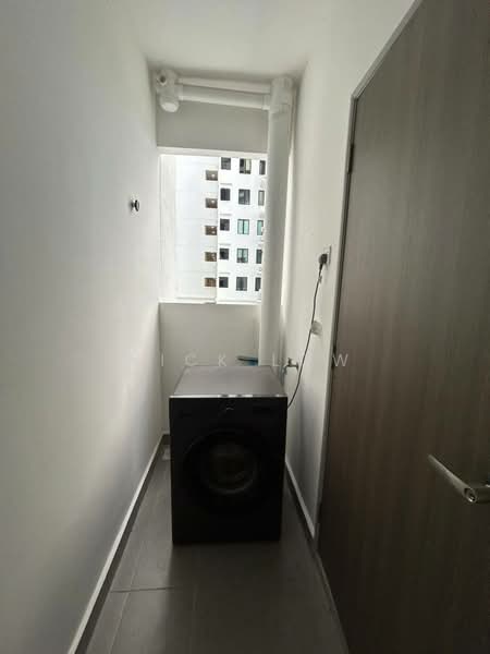 Pangsapuri untuk Disewa di Residensi Panorama - Nick Low - Balcony - PropertyGuru.com.my