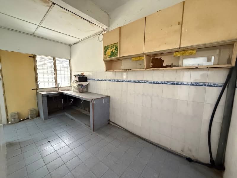 Rumah Teres 2 Tingkat untuk Dijual di Taman Rawang Jaya (Rawang) - Izzah Alias - PropertyGuru.com.my