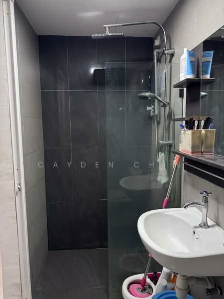 Service Residence for Sale at Avenue D'Vogue - Cayden Chin - Bathroom - PropertyGuru.com.my