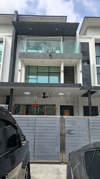 Rumah Teres 3 Tingkat untuk Dijual di Bandar Nusa Rhu (Shah Alam) - William Chia KL - Exterior - PropertyGuru.com.my