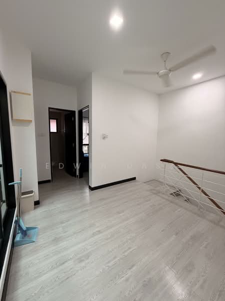 Rumah Teres 2 Tingkat untuk Disewa di Leisure Farm (Gelang Patah) - Edwin Dass - PropertyGuru.com.my