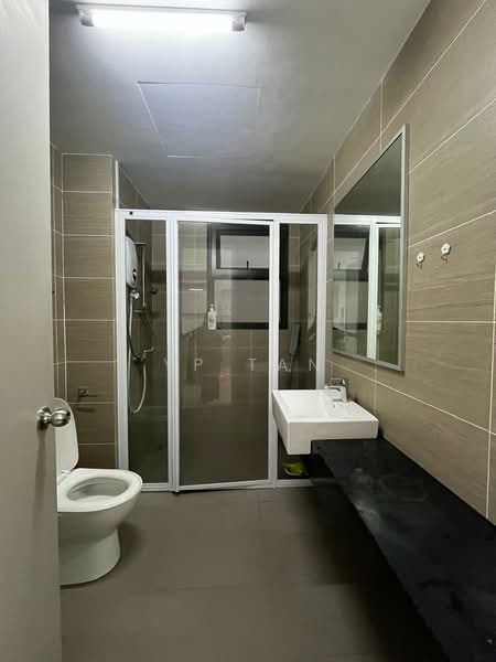 Servis Apartment untuk Disewa di 28 Boulevard - YP Tan - Bathroom - PropertyGuru.com.my