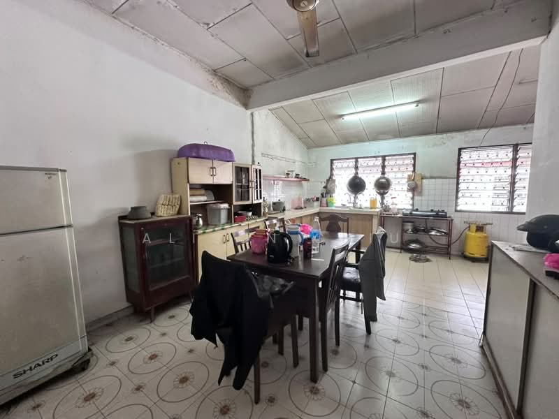 Rumah Teres untuk Dijual di Taman Bukit Maluri (Kepong) - Alison Chiu - Kitchen - PropertyGuru.com.my