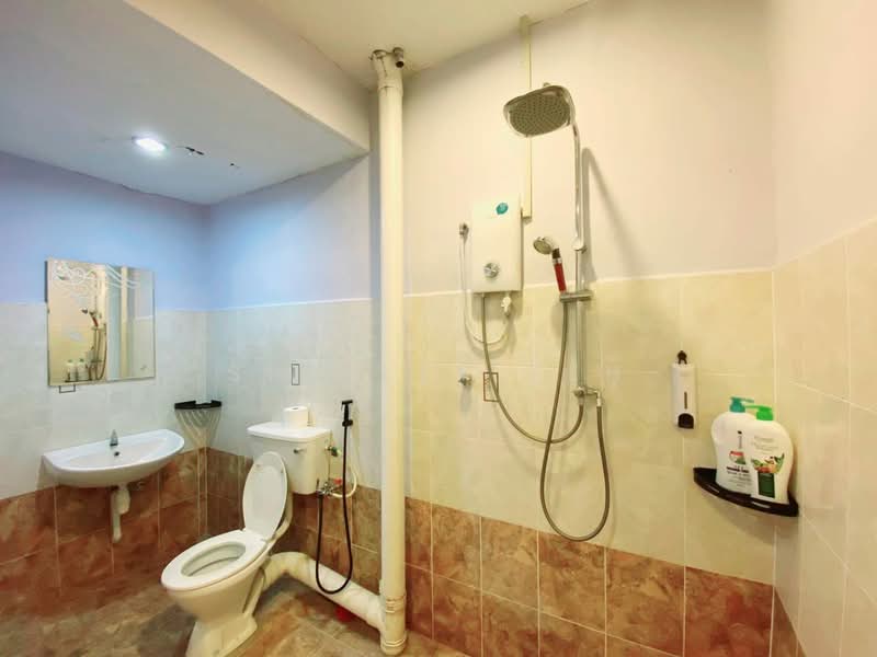 2-storey Terraced House for Rent in Alma (Bukit Mertajam) - Shirley Teh - Bathroom - PropertyGuru.com.my