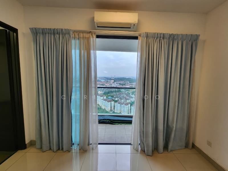 Servis Apartment untuk Dijual di Symphony Tower (Menara Simfoni) - Chris Choo - Balcony - PropertyGuru.com.my