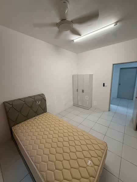 Condominium for Rent at Residensi Sateria - Shafiq Muttalib - PropertyGuru.com.my