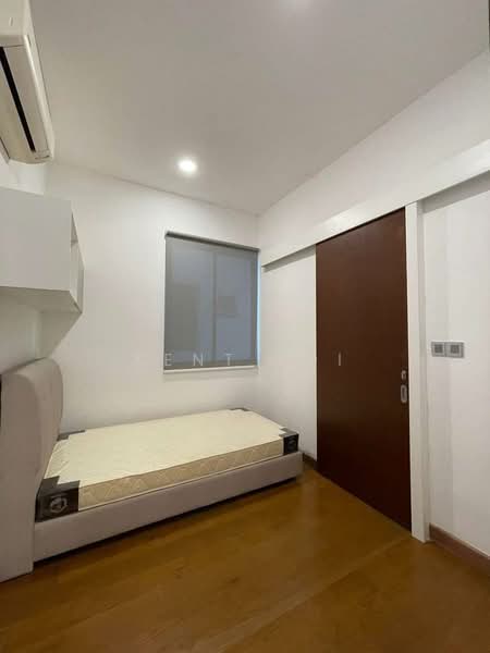 Service Residence for Rent at Paragon Residences @ Straits View - Kent Loi - Bedroom - PropertyGuru.com.my