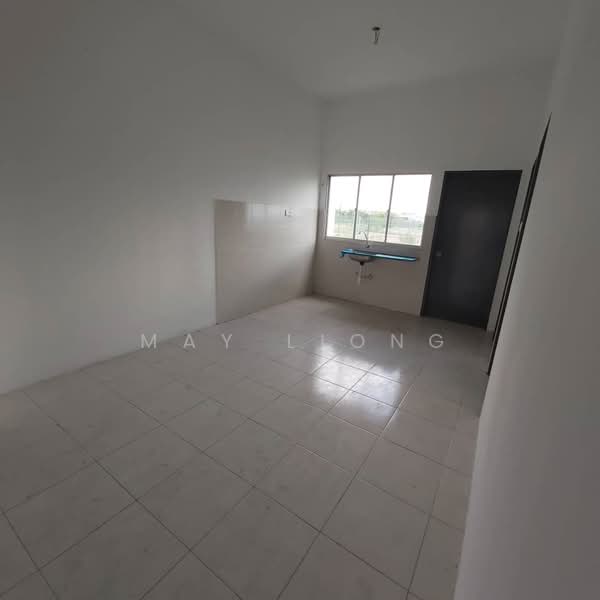 Rumah Teres 2 Tingkat untuk Dijual di Taman Scientex Rawang (Rawang) - May Liong - Kitchen - PropertyGuru.com.my