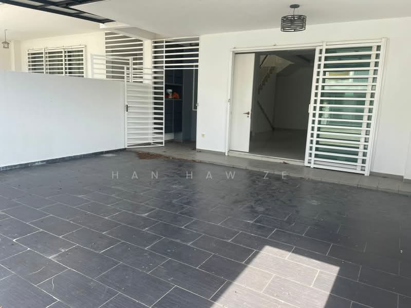 Rumah Teres 2 Tingkat untuk Dijual di Kajang (Selangor) - Han Haw Ze - Exterior - PropertyGuru.com.my