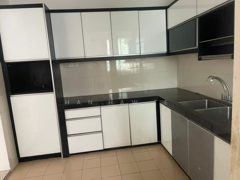 Rumah Teres 2 Tingkat untuk Dijual di Kajang (Selangor) - Han Haw Ze - Kitchen - PropertyGuru.com.my