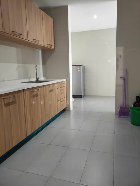 Kondominium untuk Disewa di KSL D'Esplanade Residence - Freya Gan - Kitchen - PropertyGuru.com.my