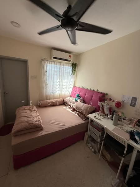 Rumah Teres 2 Tingkat untuk Dijual di Taman Garing (Rawang) - Tengku Zairi - PropertyGuru.com.my