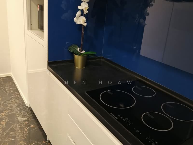 Servis Apartment untuk Dijual di Arcoris Residences - Chen Hoaw - Kitchen - PropertyGuru.com.my