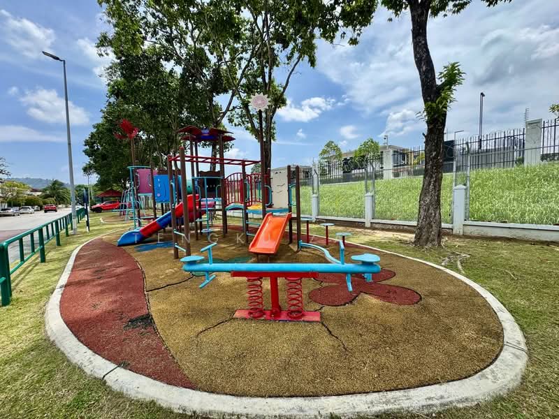 Semi-Detached House for Sale in Setia Damai (Setia Alam) - Tengku Zairi - PropertyGuru.com.my