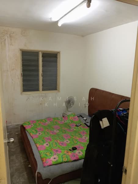 Flat for Sale at Flora Damansara Flat - Kamisah Khalid - Bedroom - PropertyGuru.com.my