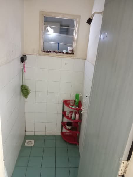 Flat for Sale at Flora Damansara Flat - Kamisah Khalid - Bathroom - PropertyGuru.com.my
