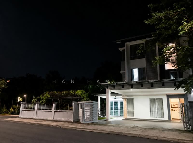 Rumah Teres 3 Tingkat untuk Dijual di Tropicana Heights (Kajang) - Han Haw Ze - Exterior - PropertyGuru.com.my