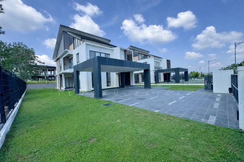 Bungalow for Sale in Kajang (Selangor) - Tengku Zairi - PropertyGuru.com.my
