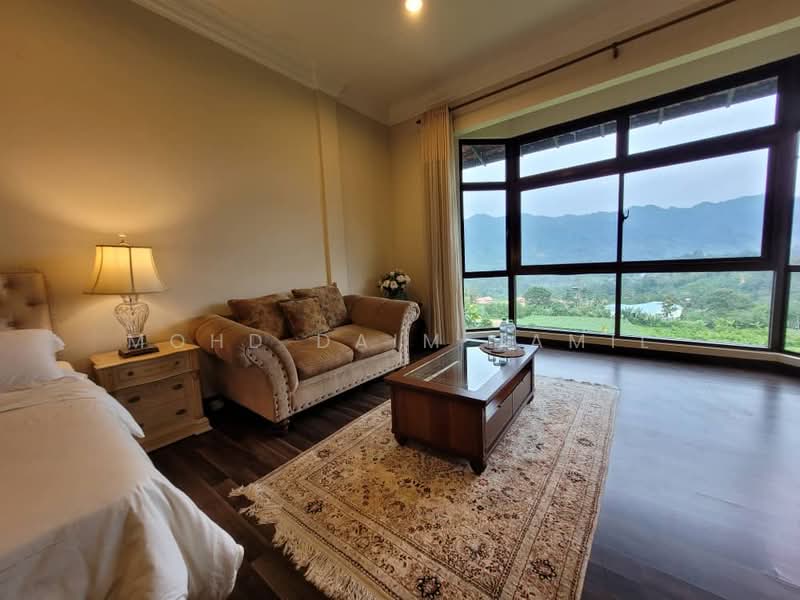 Rumah Banglo untuk Dijual di Janda Baik (Bentong) - Mohd Daim Jamil - Living Room - PropertyGuru.com.my