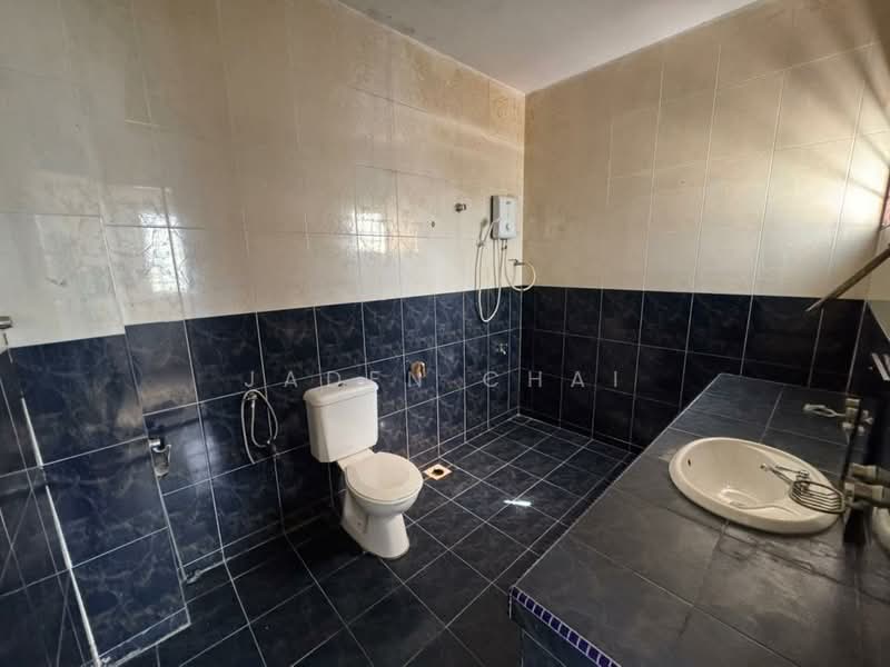 Rumah Banglo untuk Disewa di Titiwangsa (Kuala Lumpur) - Jaden Chai - Bathroom - PropertyGuru.com.my