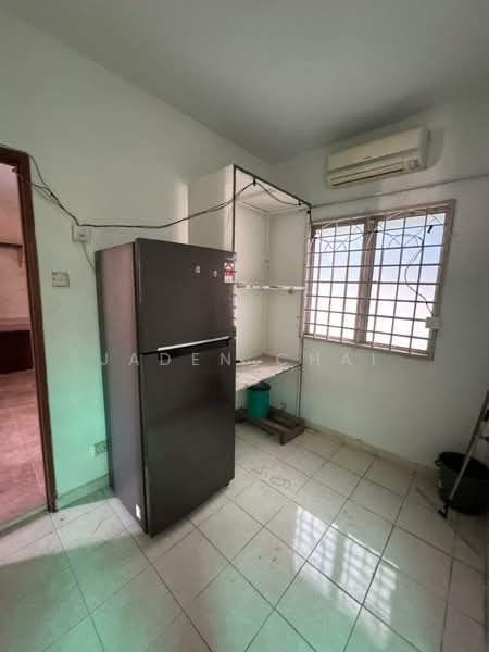 Rumah Banglo untuk Disewa di Titiwangsa (Kuala Lumpur) - Jaden Chai - Kitchen - PropertyGuru.com.my