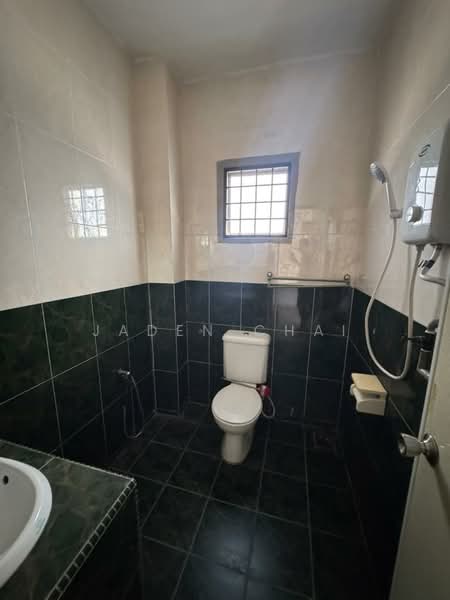 Rumah Banglo untuk Disewa di Titiwangsa (Kuala Lumpur) - Jaden Chai - Bathroom - PropertyGuru.com.my