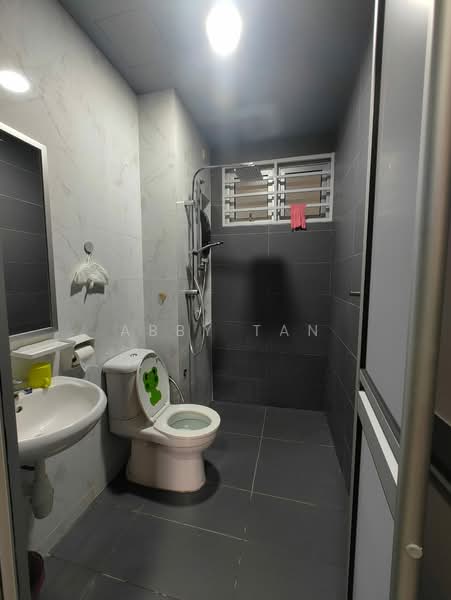 Apartment for Sale at Kalista 2 - Abby Tan - Bathroom - PropertyGuru.com.my