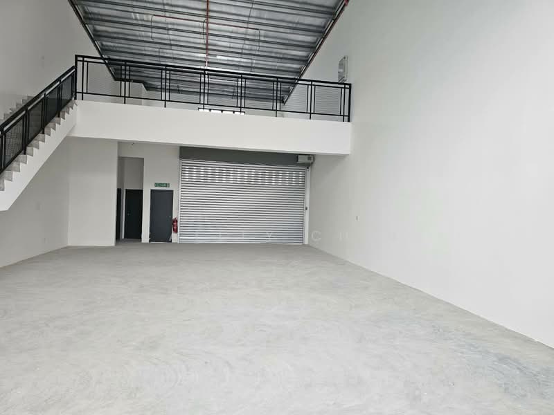 Factory for Rent in Bandar Indahpura (Kulai) - Calley Chin - Interior - PropertyGuru.com.my