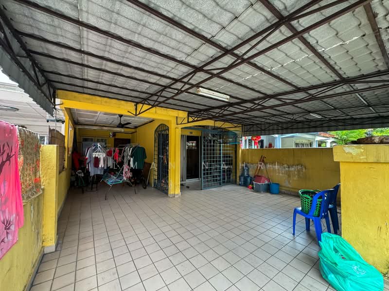 2-storey Terraced House for Sale in Seksyen 2, Taman Kinrara (Puchong) - Ilman Nahri - Exterior - PropertyGuru.com.my