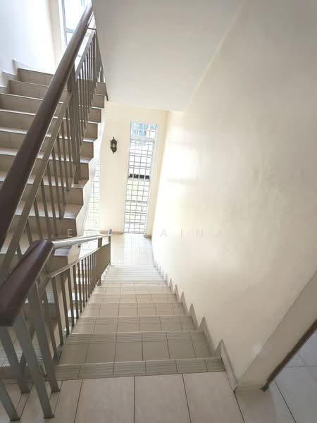 Semi-Detached House for Sale in Taman Gembira (Jalan Klang Lama (Old Klang Road)) - Eda Zainal - Interior - PropertyGuru.com.my