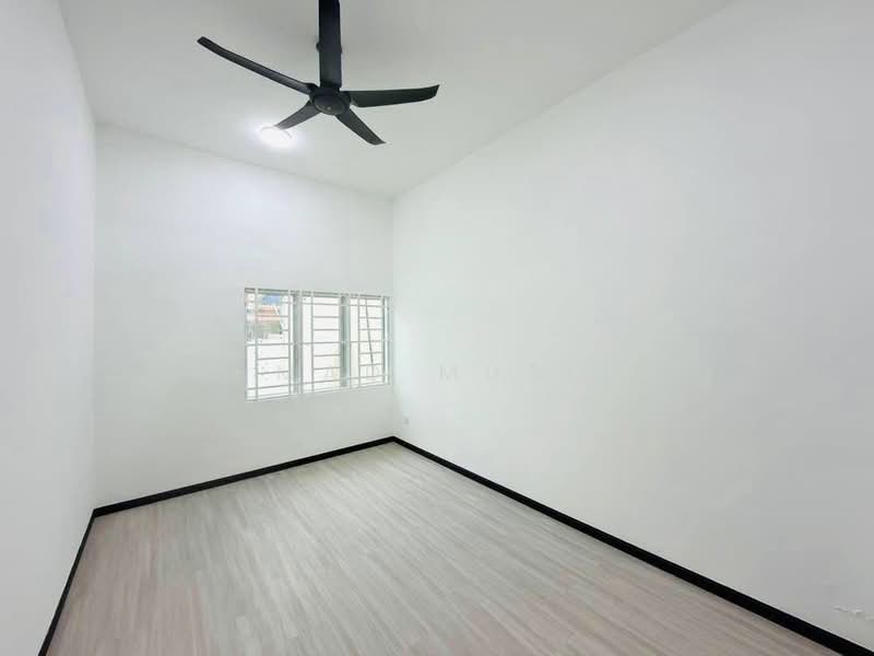 1-storey Terraced House for Sale in Senawang (Negeri Sembilan) - Ahmad Muslim - PropertyGuru.com.my