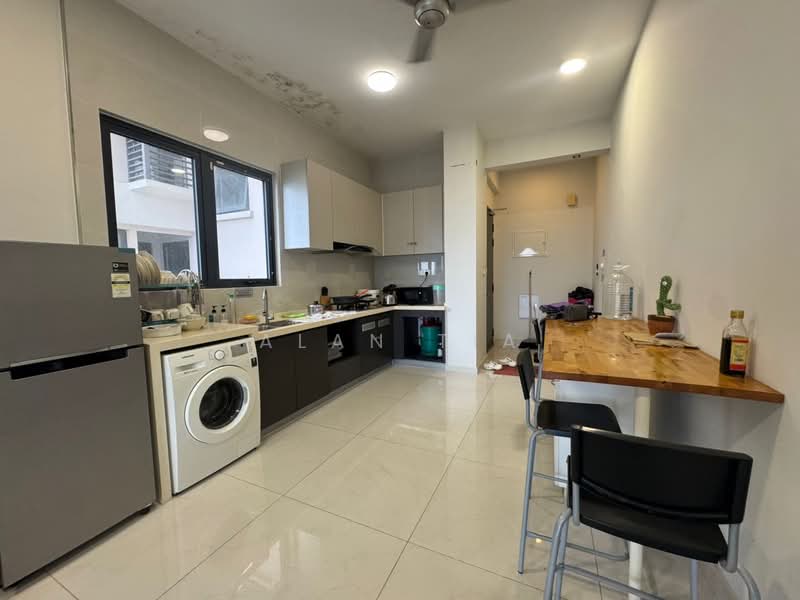 Condominium for Rent at Bay Point @ Country Garden Danga Bay - Alan Tia - PropertyGuru.com.my