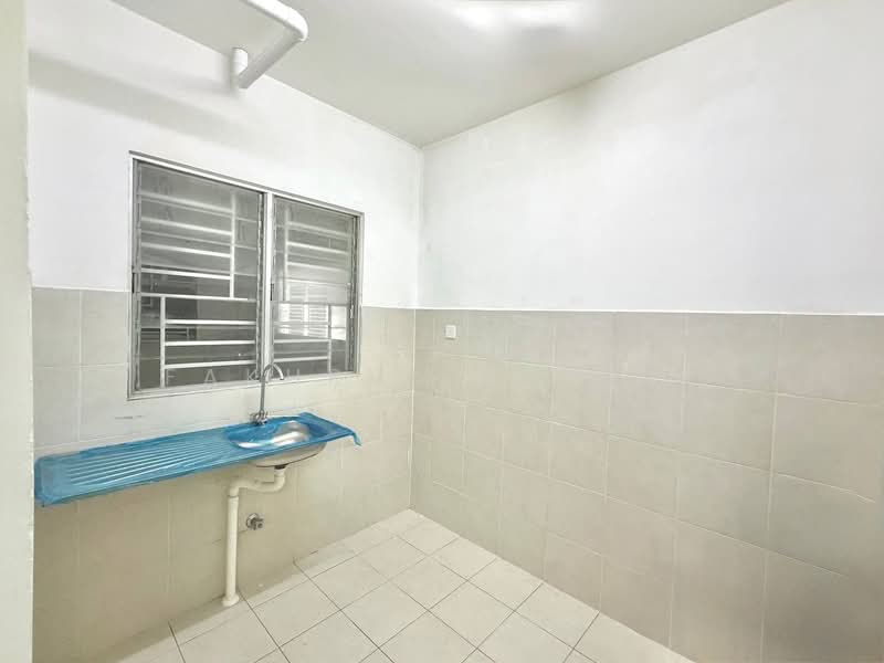 Apartment for Sale at D'Kristal Apartment (Pangsapuri D'Kristal) - Fakhrul Shukri - PropertyGuru.com.my