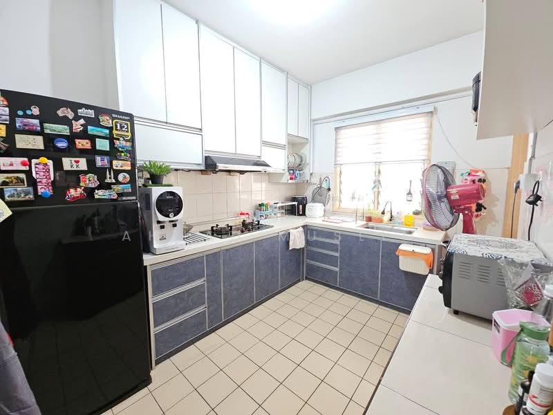 Apartment for Sale at Pangsapuri Sri Cempaka - Ahmad Muslim - PropertyGuru.com.my