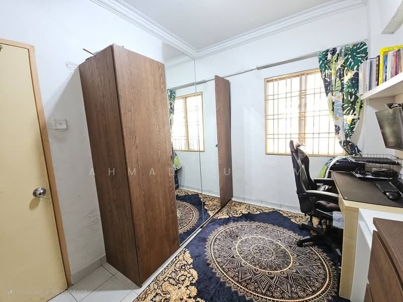 Apartment for Sale at Pangsapuri Sri Cempaka - Ahmad Muslim - PropertyGuru.com.my