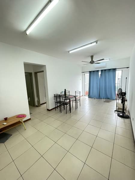 Condominium for Rent at Beverly 2 - Marcus Koh - Living Room - PropertyGuru.com.my