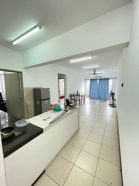 Condominium for Rent at Beverly 2 - Marcus Koh - Kitchen - PropertyGuru.com.my