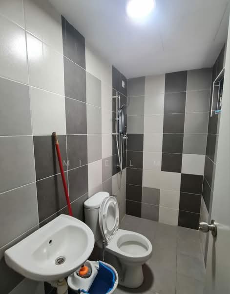 Servis Apartment untuk Disewa di Residensi Mutiara Kajang 2 - Mike Lim - Bathroom - PropertyGuru.com.my